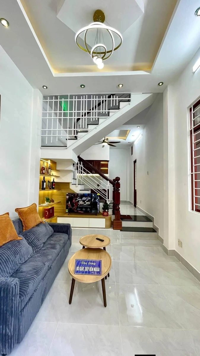 Bán nhà 3 tầng căn góc 2 mặt hẻm 5m đường Ngô Mây, trung tâm Quy Nhơn, 110m2 - Ảnh thu nhỏ 2