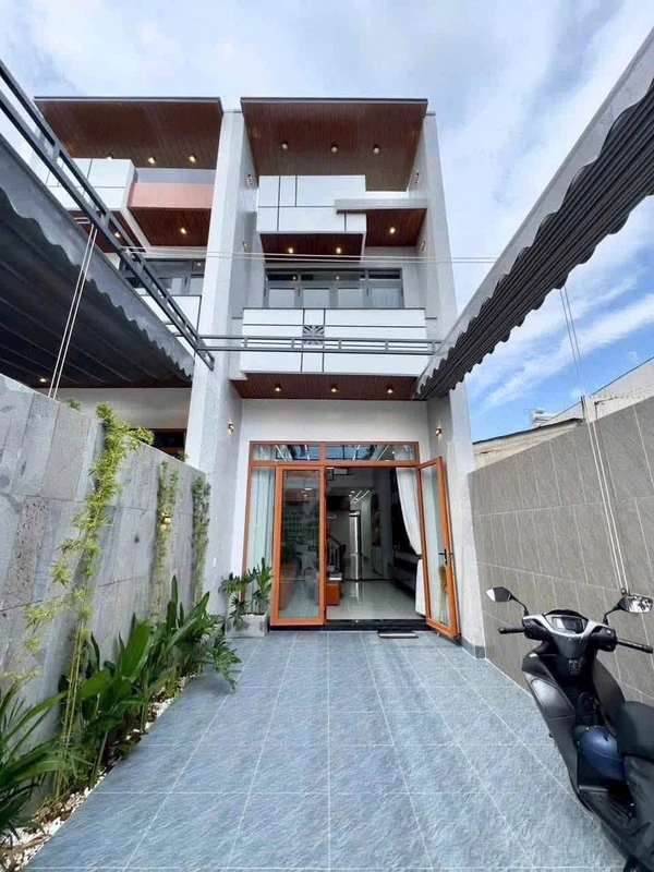 Bán nhà lầu sổ riêng 150m² phường Long Bình Mới Đồng Nai