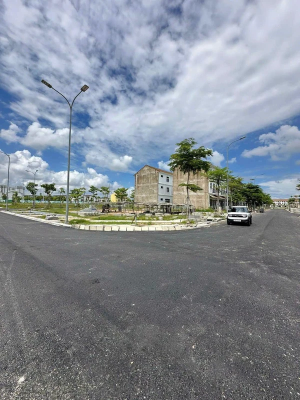 Bán đất 2 mặt tiền 209,5m² Royal Park Huế
