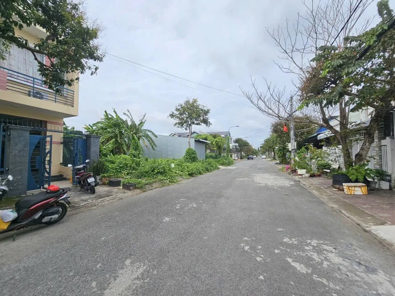 Bán nhà 4 phòng 104m2 Sao Mai Bến Tre 3 tỷ