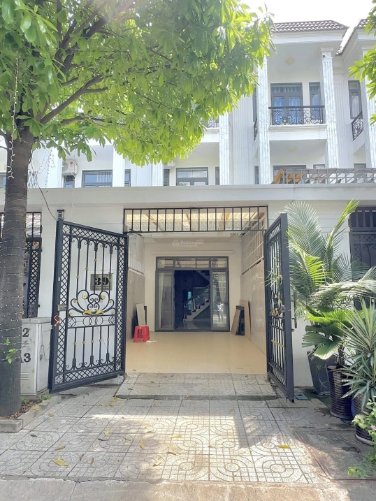 Bán nhà KDC gần cụm trường cấp 1,2 Đông Hòa Dĩ An, 92m2 1T2L hoàn công, sân ô tô, PN dưới - 6,1 tỷ - Ảnh thu nhỏ 5