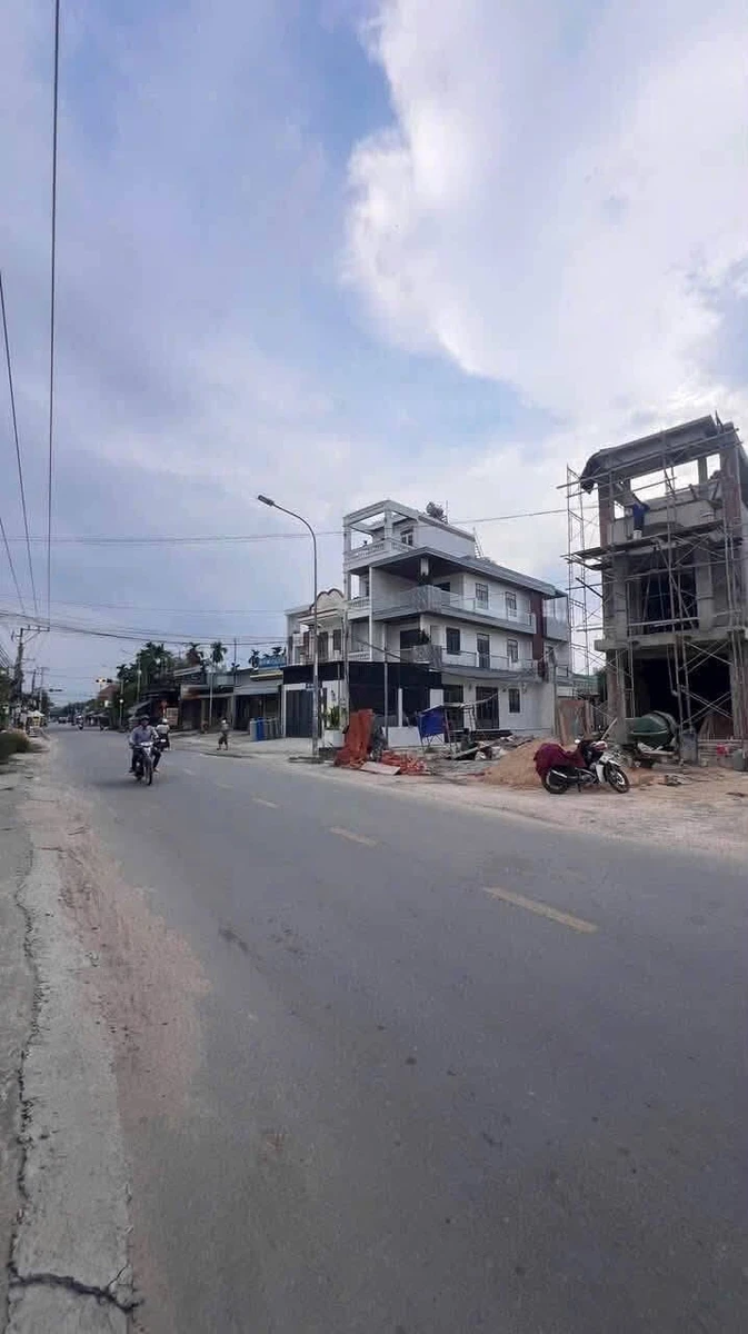 Bán mặt tiền kinh doanh 120m2 Nguyễn Hữu Cảnh Lái Thiêu - Ảnh thu nhỏ 3