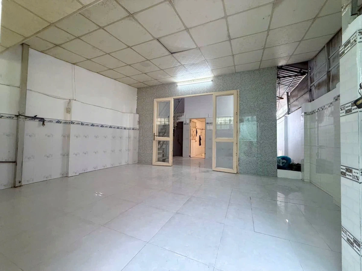 Bán dãy trọ góc hẻm Huỳnh Tấn Phát, 70m2, 6 phòng - Ảnh 1