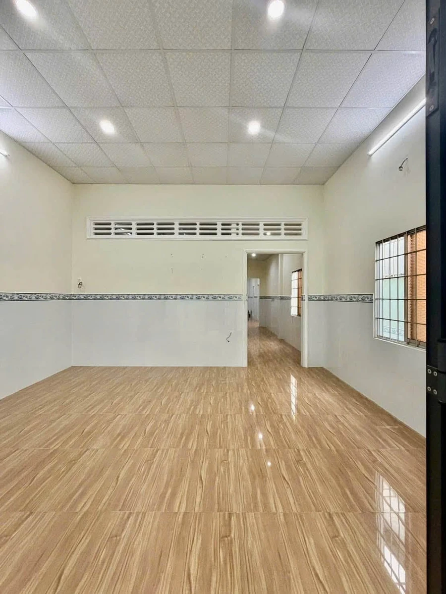 Bán nhà hẻm Nguyễn Chí Thanh, 105m², 3 phòng ngủ, An Giang - Ảnh thu nhỏ 3
