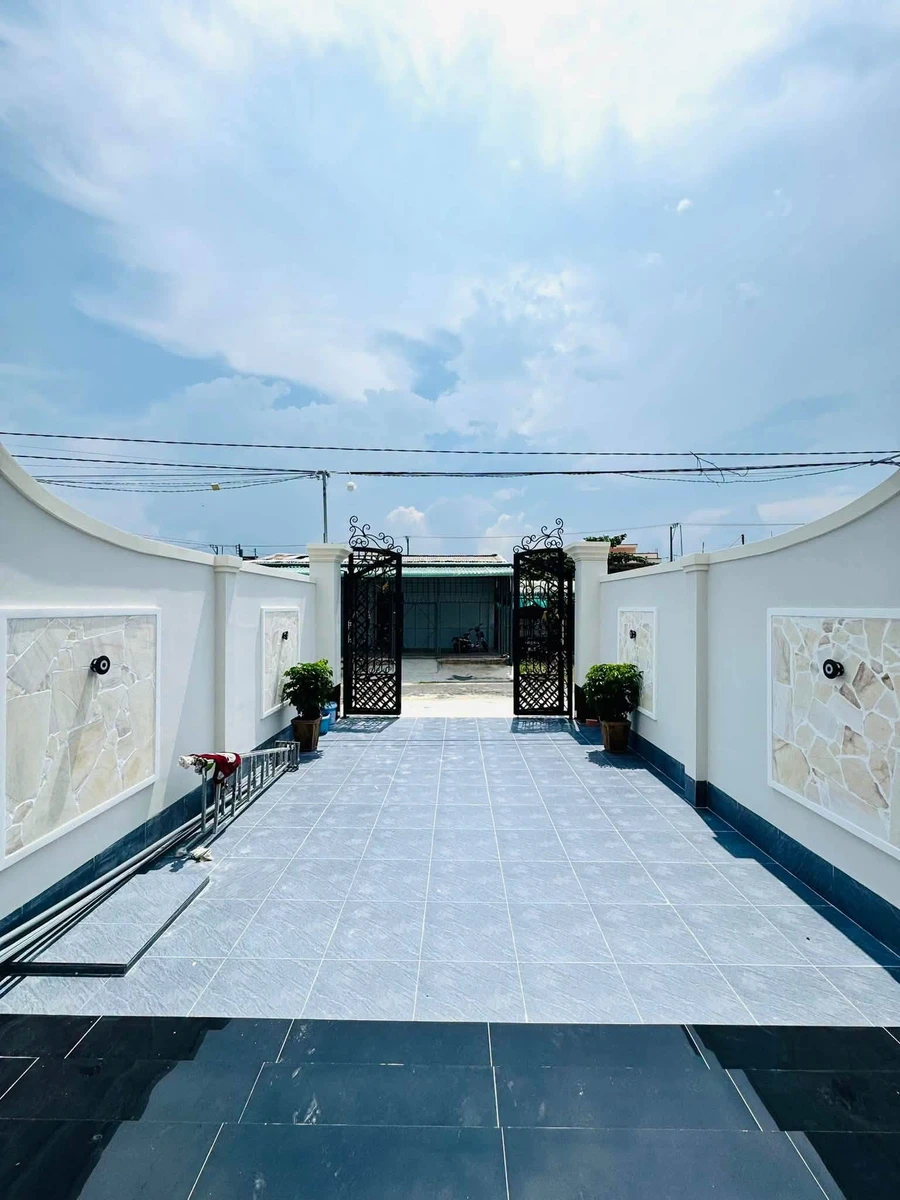 Bán nhà 3PN 134m² Long Hoa Tây Ninh, 1 tỷ 860 triệu - Ảnh thu nhỏ 3