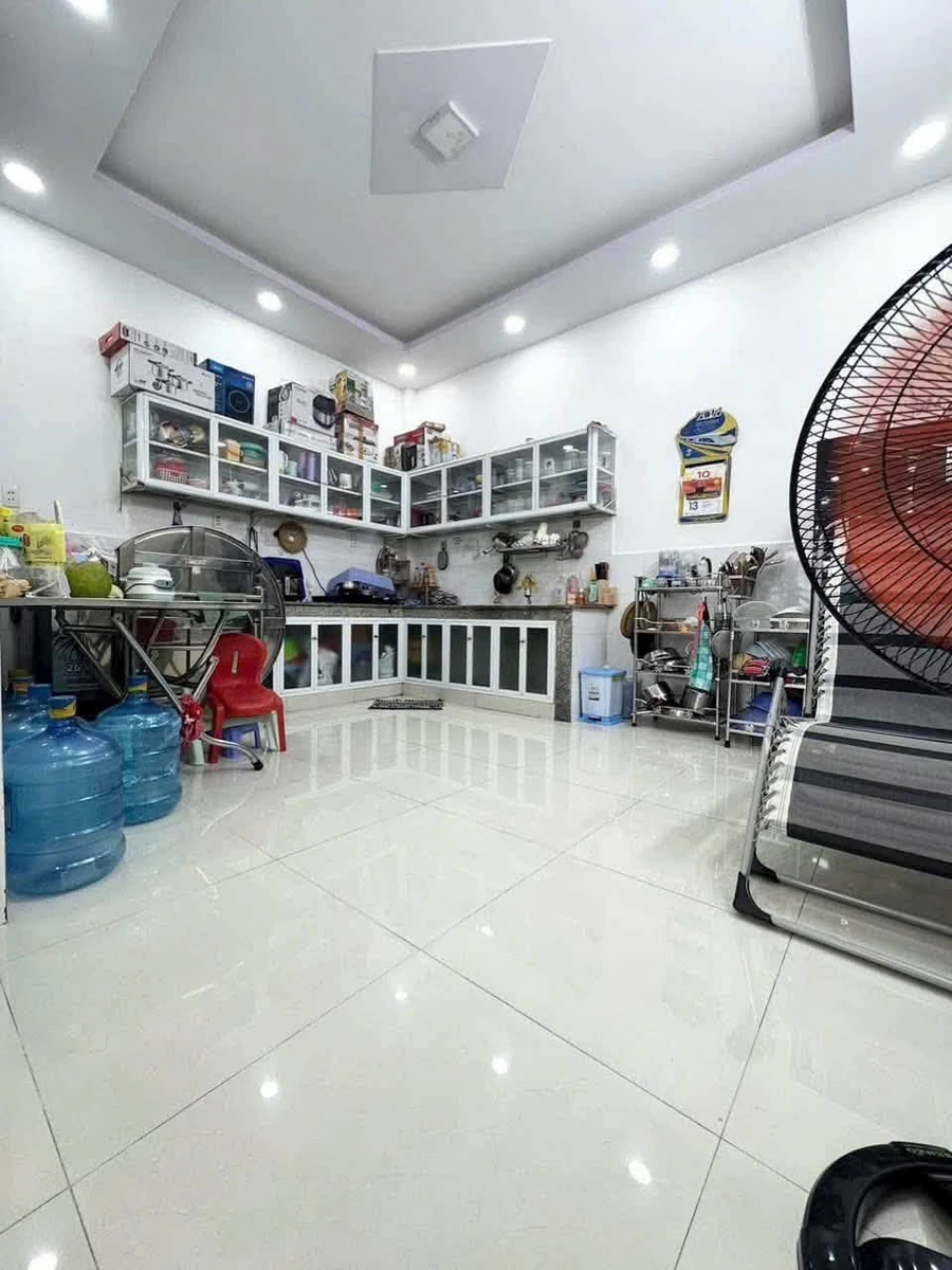 Bán nhà hẻm xe hơi Hương Lộ 2, Bình Tân, 57,5m2, 1 trệt 1 lầu, 4,39 tỷ - Ảnh thu nhỏ 4