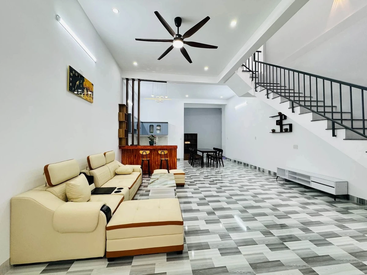 Bán nhà hẻm Bà Triệu 99m2 3 phòng ngủ 2 tỷ 190 triệu Quận 1 - Ảnh thu nhỏ 3