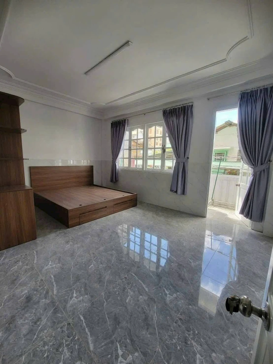 Bán nhà 4PN 60m2 2 mặt tiền đường Trần Phú - 7,4 tỷ - Ảnh thu nhỏ 2