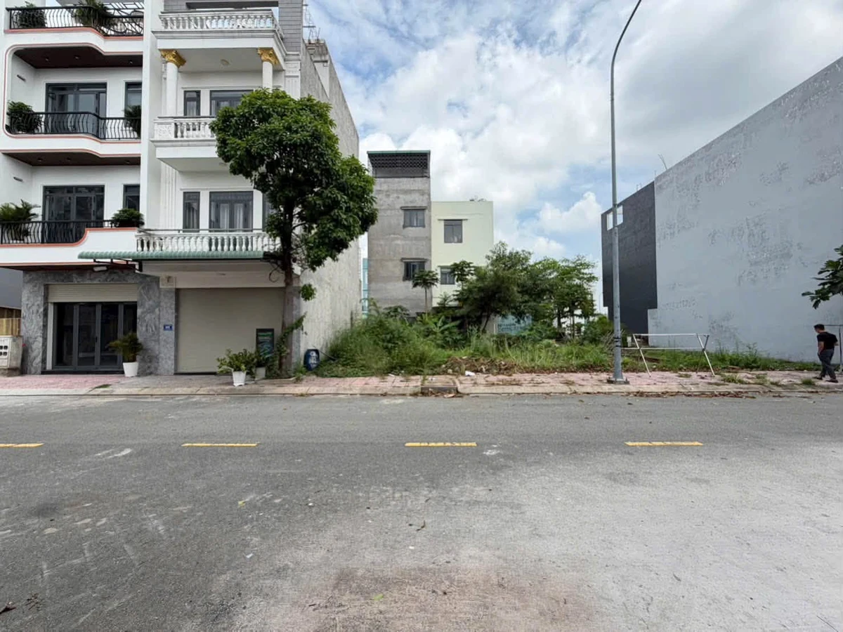 Bán đất 60m2 full thổ cư KDC Phúc Đạt Dĩ An 3 tỷ 99 - Ảnh thu nhỏ 5