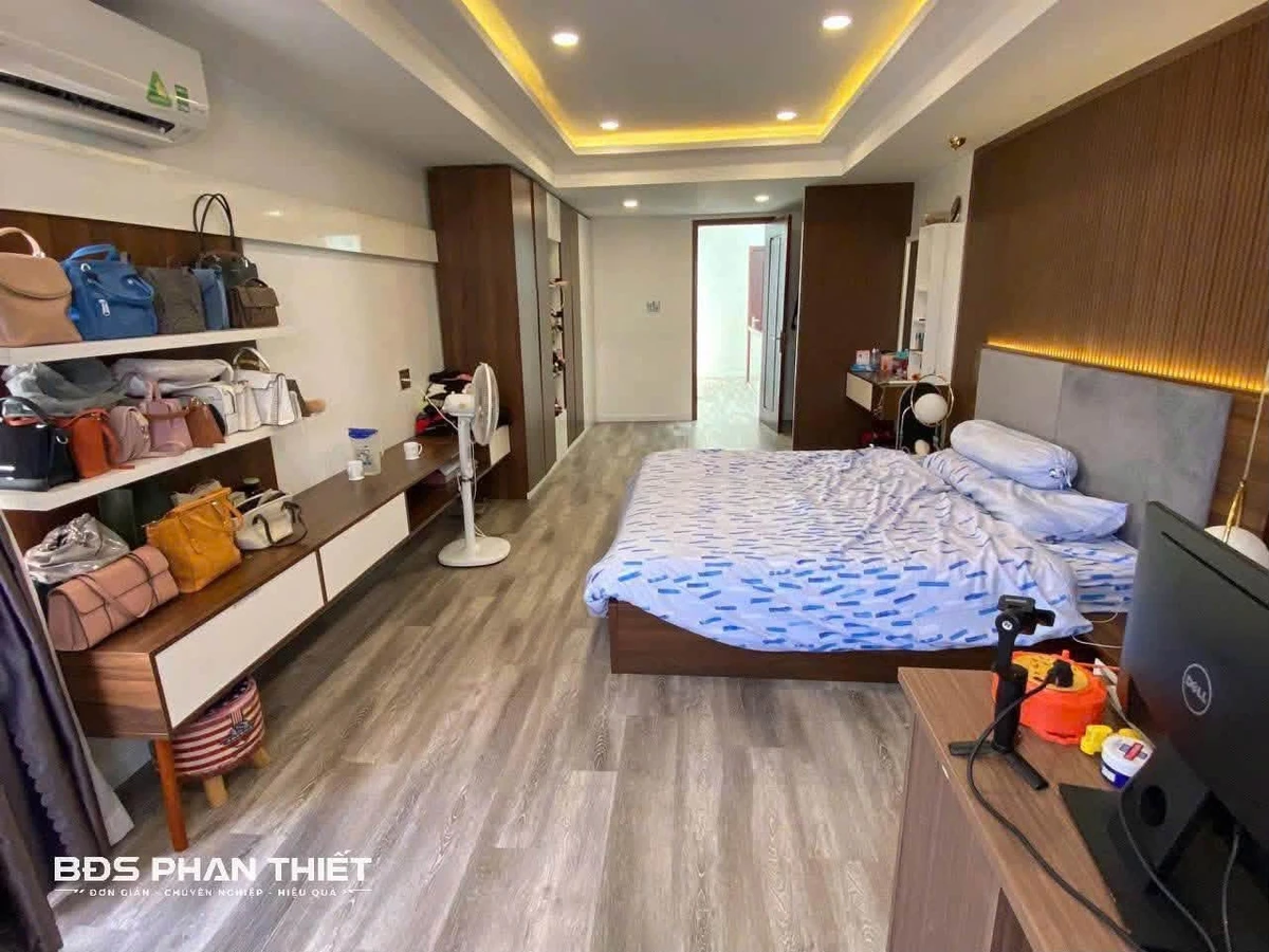 Bán nhà KDC Hùng Vương 88,4 m² giá 5,7 tỷ Phan Thiết - Ảnh thu nhỏ 2