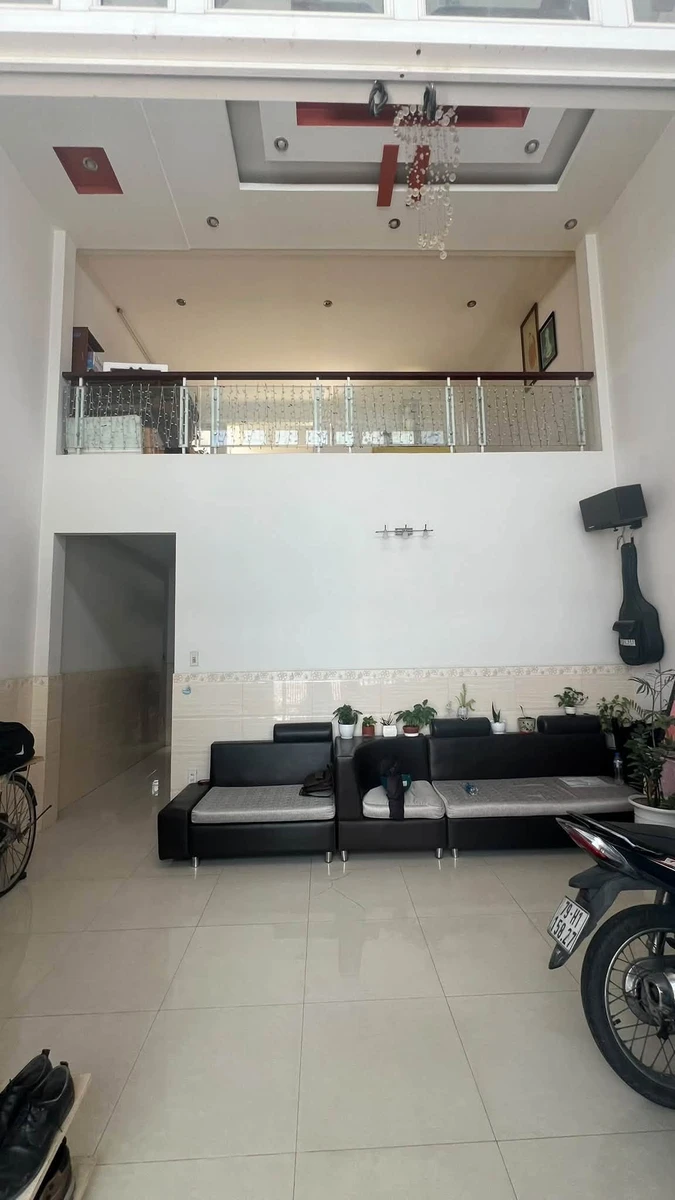 Bán nhà Nha Trang 86m2, 4 tỷ 400 triệu, gần Lê Hồng Phong - Ảnh 1