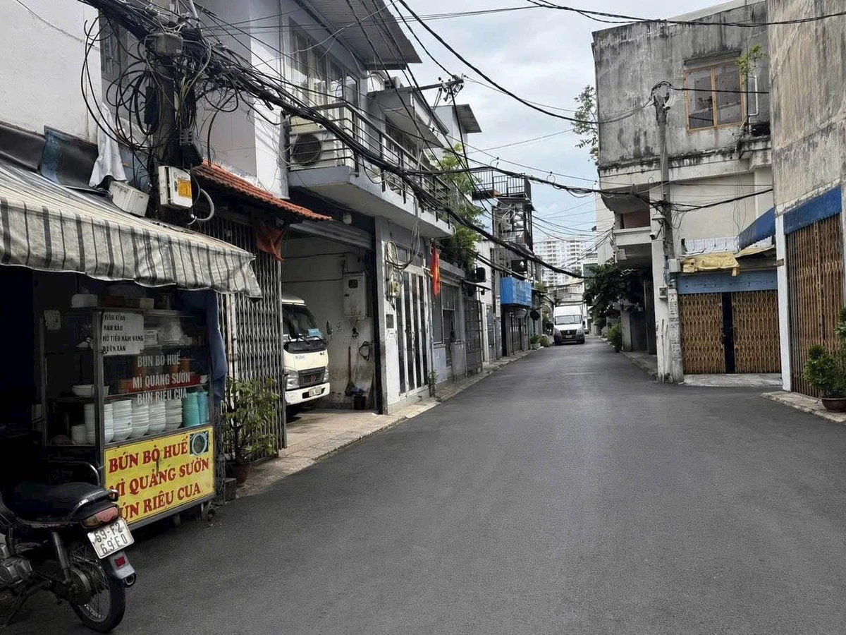 Bán nhà 1 trệt 1 lầu 4x10,5m đường Vườn Lài gần chợ Vải, Tân Phú giá 5,28 tỷ - Ảnh thu nhỏ 2