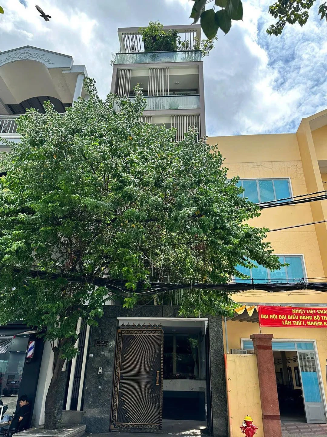 Bán nhà hầm 6 tầng 124m² Hoàng Văn Thụ Tân Bình 33 tỷ - Ảnh 1