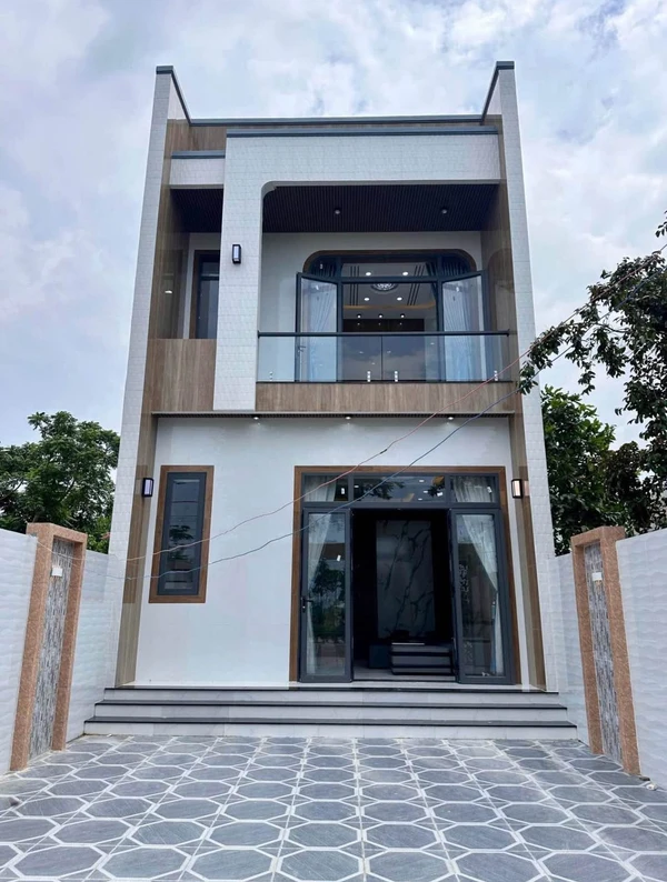 Bán nhà 1 trệt 1 lầu mặt tiền Điện Biên Phủ 132m² Long Hải