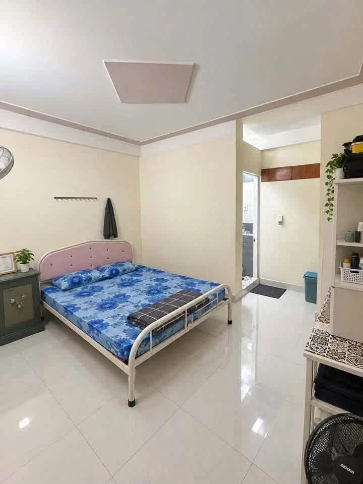 Bán nhà 3 tầng mặt tiền Nguyễn Thái Bình, 54m2, gần Hồ Sinh Thái Đống Đa, Quy Nhơn - Ảnh thu nhỏ 3