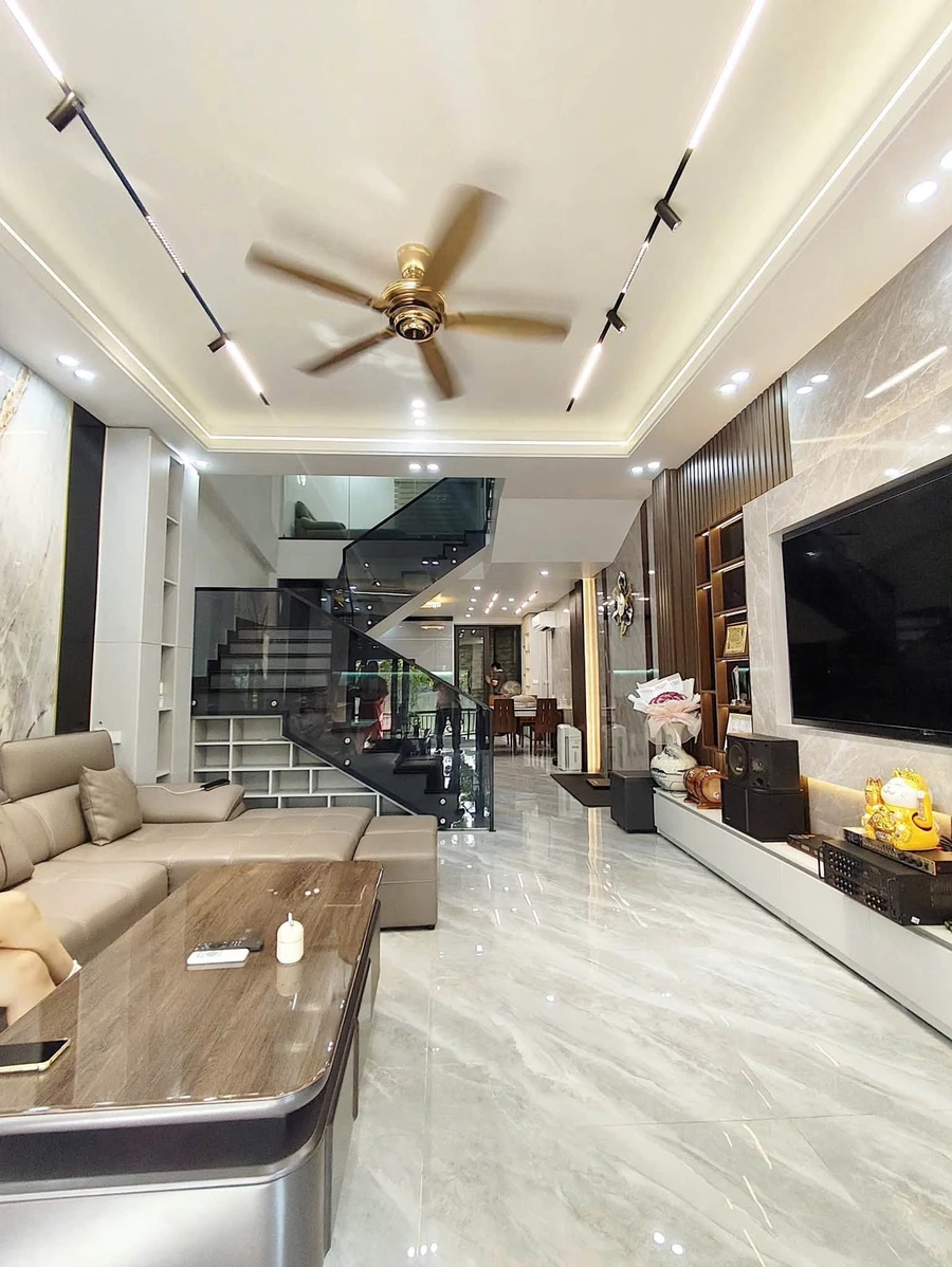 Bán nhà 4 tầng mặt tiền Tuyến 2 Hồ Sen 62.2m² - Ảnh thu nhỏ 3