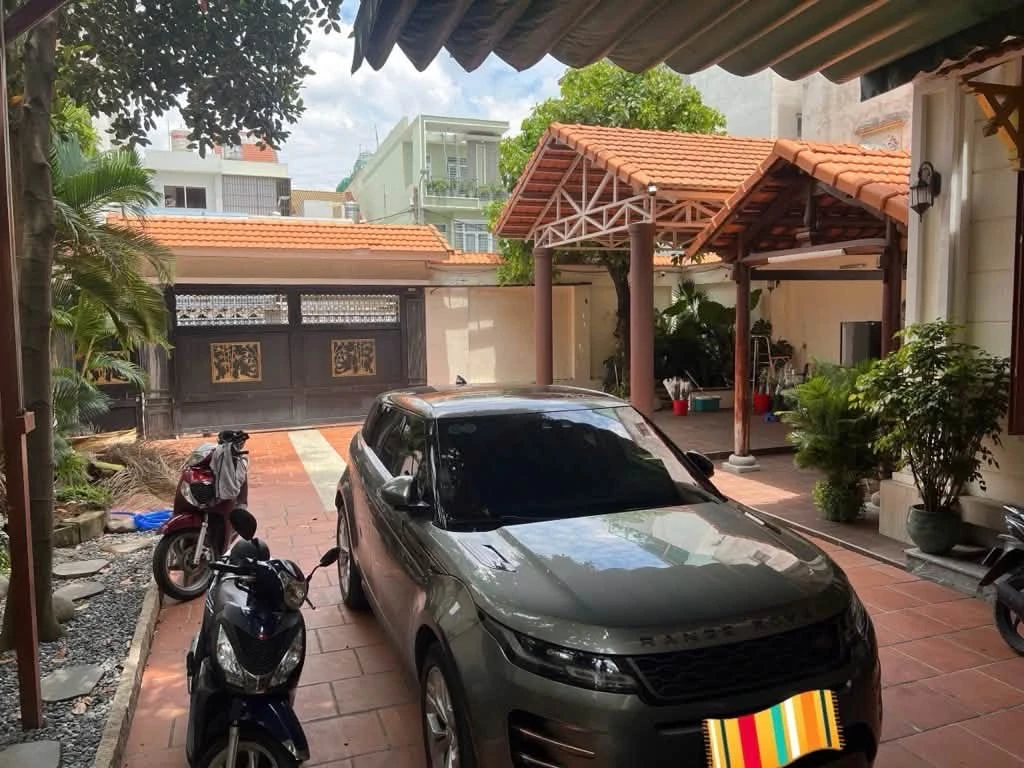 Bán biệt thự sân vườn 475m2 khu Kiến Thiết Q9, 47.5 tỷ - Ảnh 1