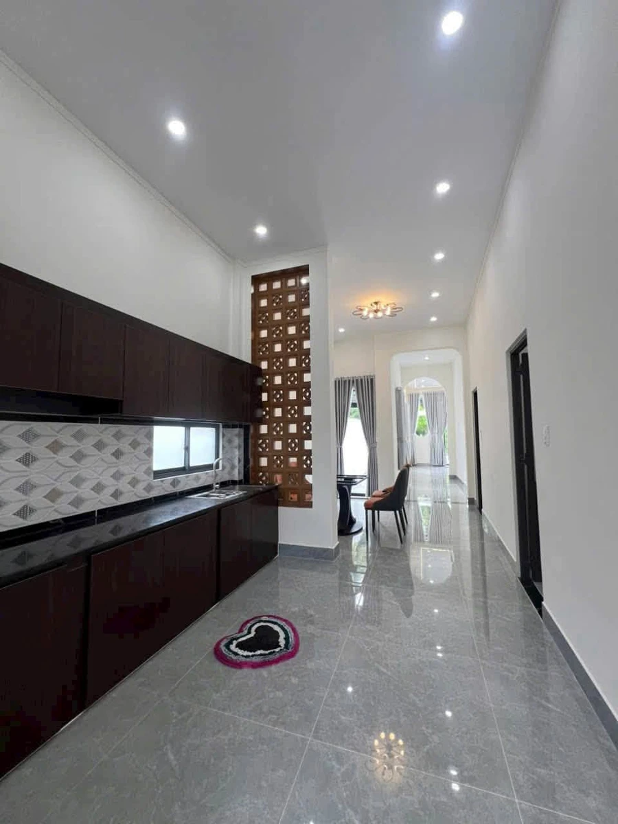Bán nhà hẻm 43 Phạm Hùng, 6x49.6m, 3PN, Tây Ninh - Ảnh thu nhỏ 5