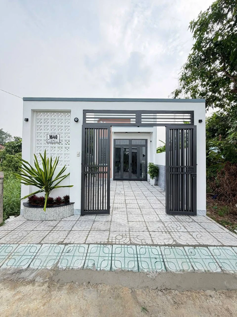 Bán nhà mới xây 147m² Đức Hoà Long An 2 tỷ 50 - Ảnh 1
