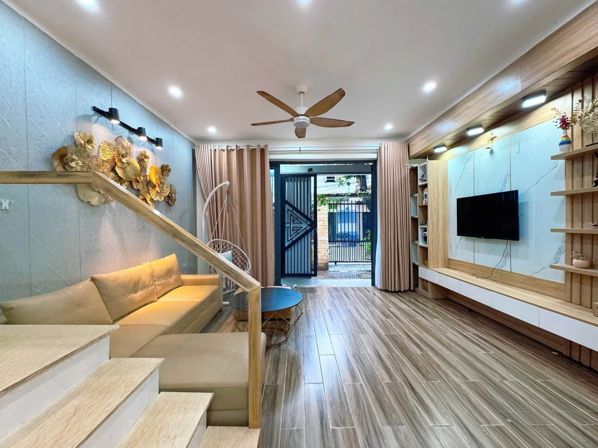 Bán nhà 2 tầng 45m2, 2PN, mặt tiền Hoàng Diệu, Đà Nẵng - Ảnh thu nhỏ 4