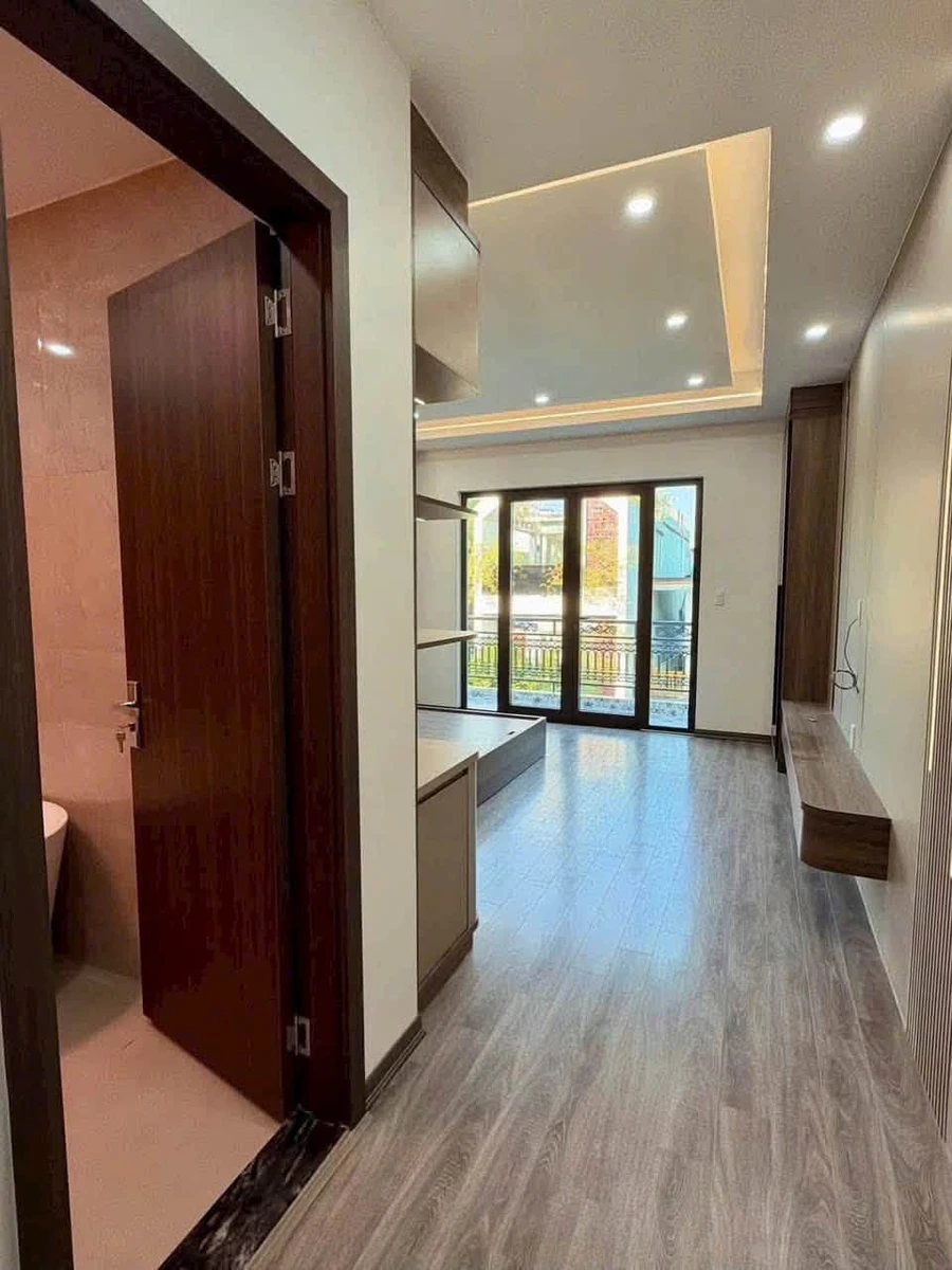 Bán nhà mặt đường 70m² 4 tầng, 4PN, An Biên, 7.6 tỷ - Ảnh thu nhỏ 4