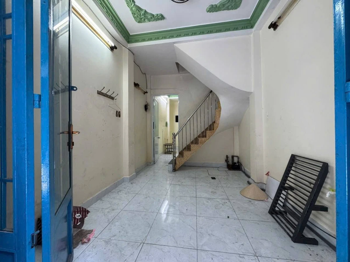 Bán nhà 4 PN gần chợ Tân Thành, Quận 5, 68.3m2 - Ảnh thu nhỏ 2