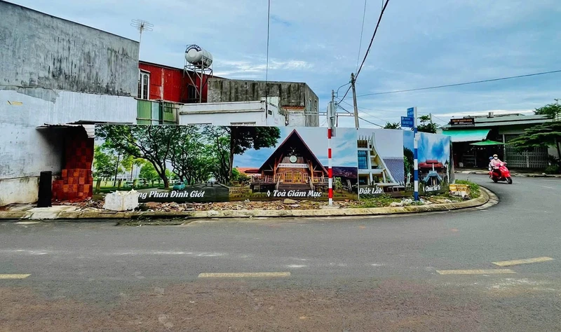 Bán đất góc 2 mặt tiền 210m² Buôn Ma Thuột, Đắk Lắk