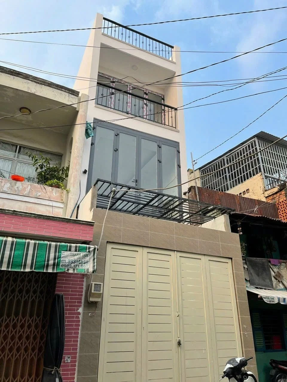 Bán nhà 4 tầng 7PN mặt tiền kinh doanh Quận 4 giá 8 tỷ - Ảnh 1