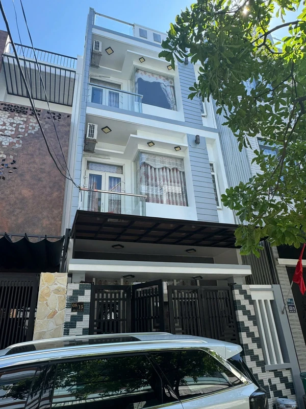 Bán nhà 3 tầng 181m² đường Trần Xuân Lê, Đà Nẵng