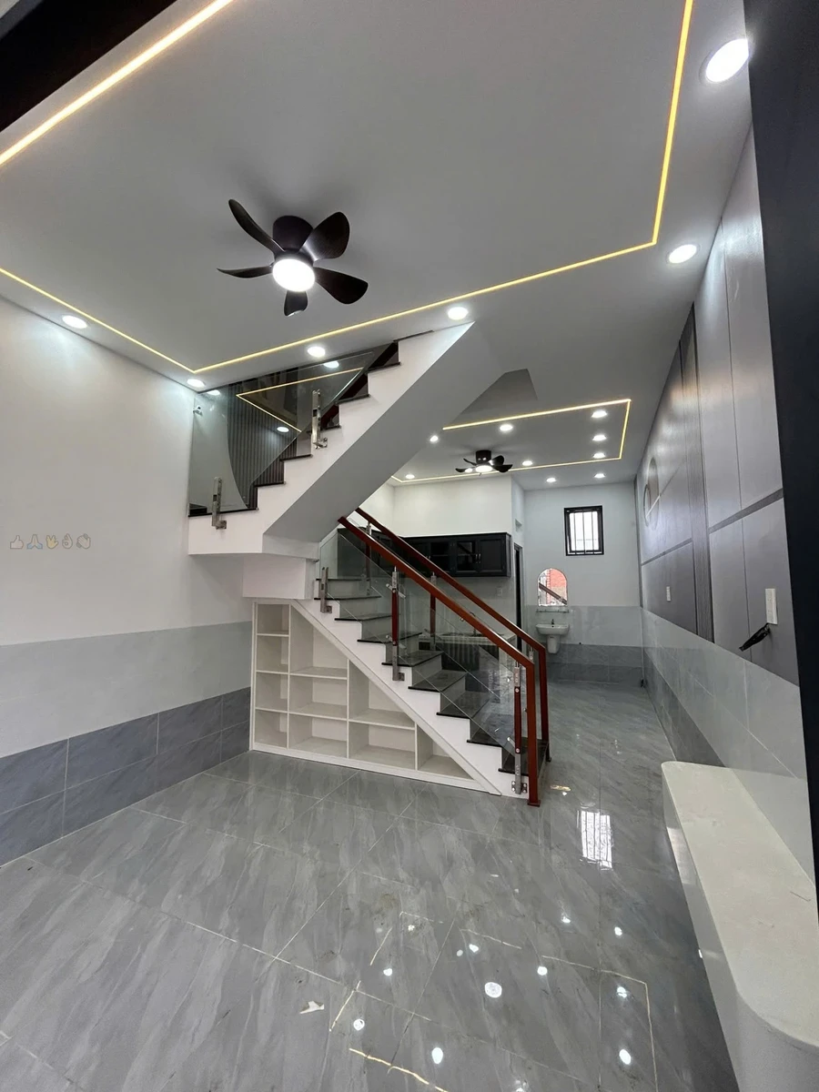 Bán nhà 4x11m (44m²) 2PN 2WC 690 triệu Hóc Môn - Ảnh thu nhỏ 3