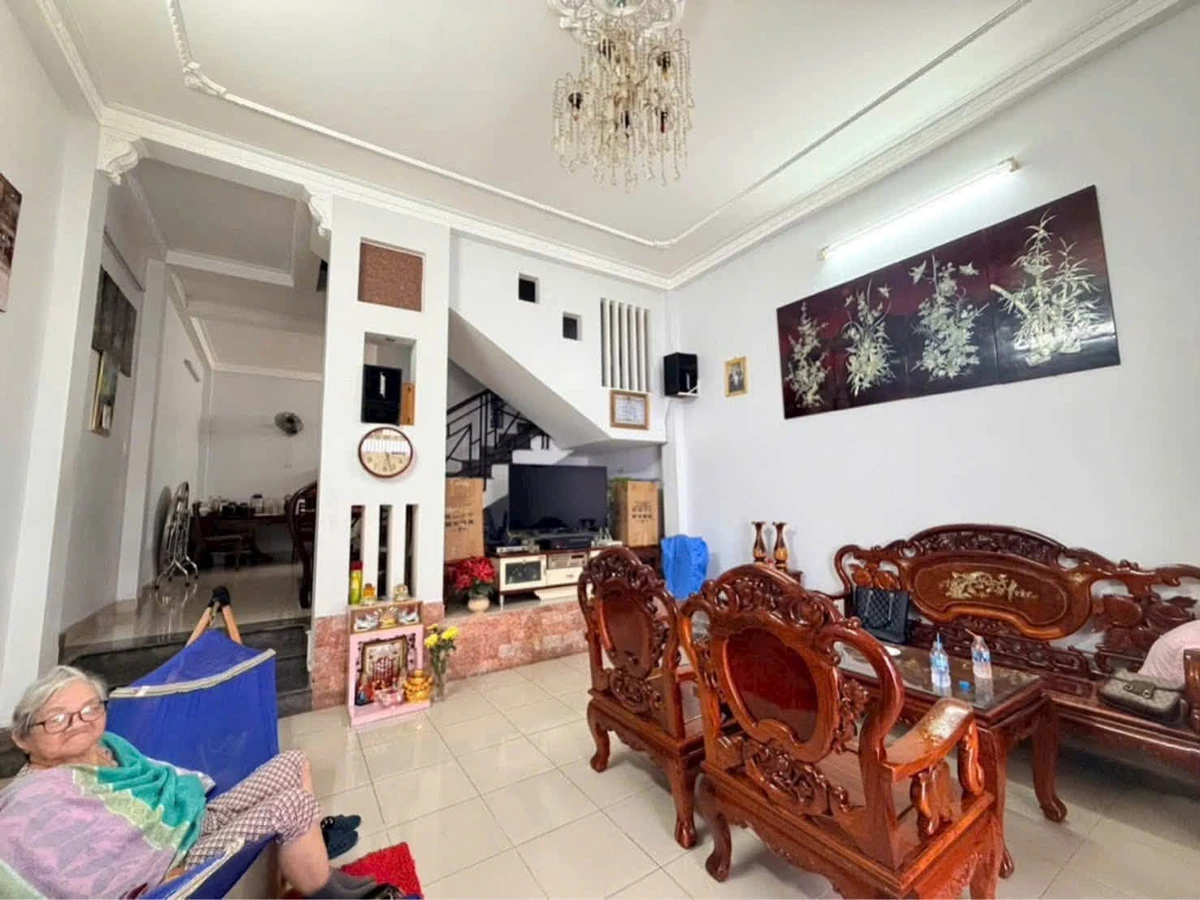 Bán nhà 2 tầng hẻm Đỗ Xuân Hợp 59m² giá 6 tỷ - Ảnh 1