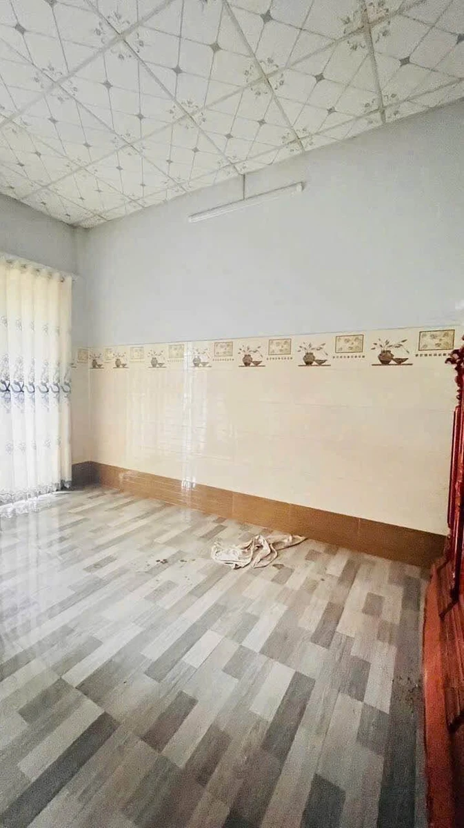 Bán nhà cấp 4 hai mặt tiền 4x24m trung tâm thị trấn Hậu Nghĩa, giá 1,7 tỷ - Ảnh thu nhỏ 3