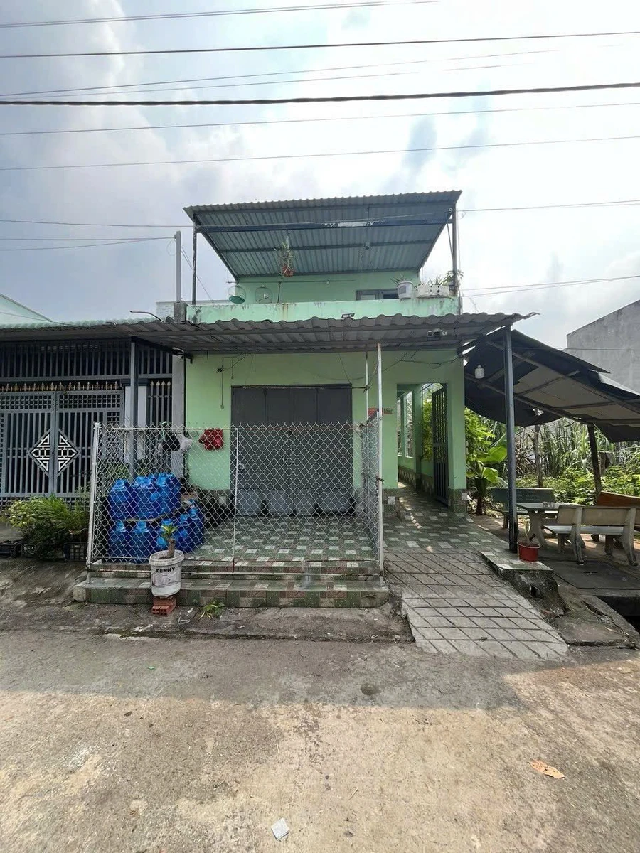 Bán dãy nhà trọ 5x25m Đức Hòa Long An 2,6 tỷ - Ảnh 1