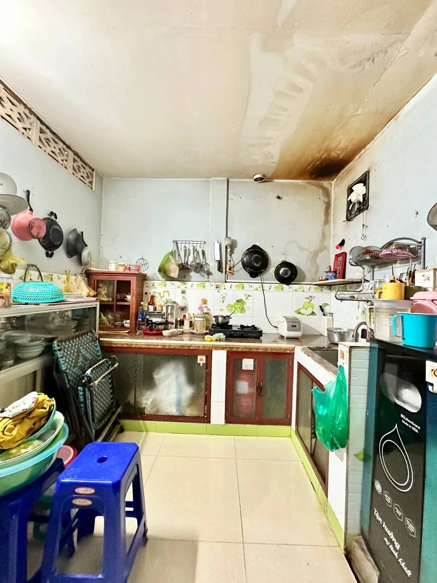 Bán nhà 2 tầng 4PN 64m² hẻm 10m đường Hồng Bàng, P.Minh Phụng, Quận 11 - Ảnh thu nhỏ 3