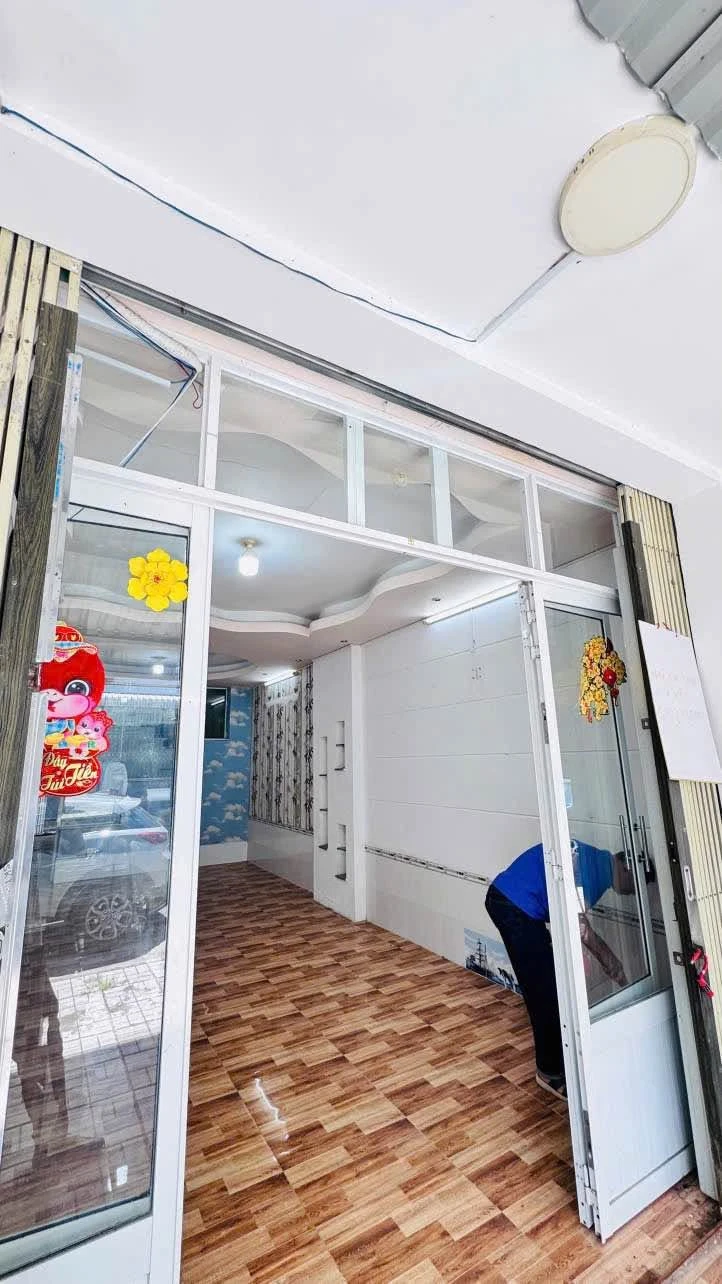 Bán nhà mặt tiền Trần Phú An Giang 56m2 2,7 tỷ - Ảnh 1