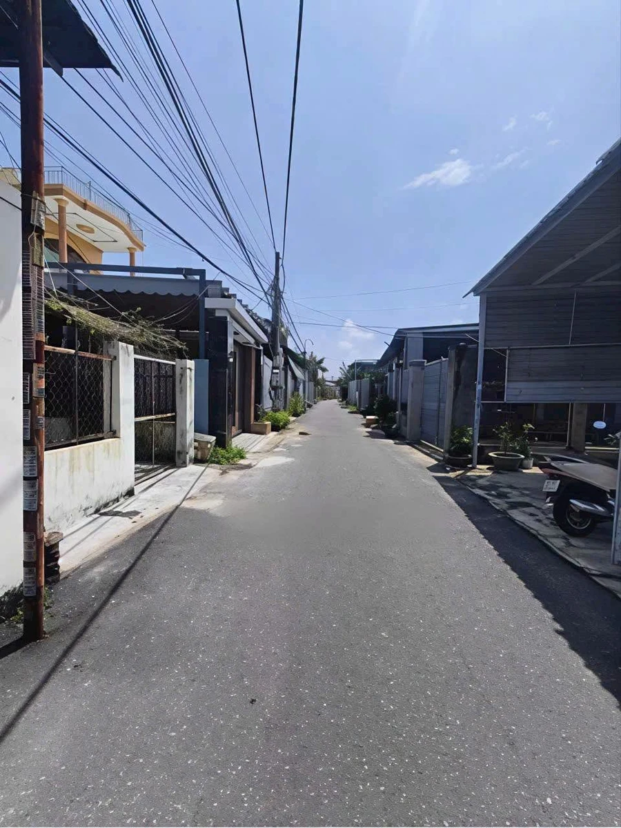 Bán nhà cấp 4 mặt tiền đường nhựa 253m2, 4 phòng ngủ, Phước Lâm, Long Hải - Ảnh 1
