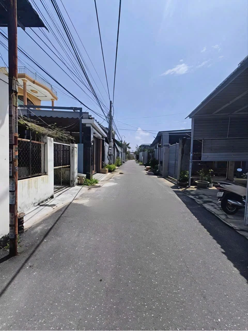 Bán nhà cấp 4 mặt tiền đường nhựa 253m2, 4 phòng ngủ, Phước Lâm, Long Hải - Ảnh 1