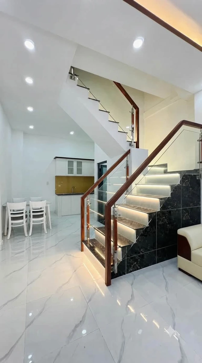 Bán nhà hẻm xe hơi Lê Văn Quới 4x12m, 1 trệt 1 lầu, 2PN, 4,5 tỷ, Bình Tân - Ảnh thu nhỏ 3
