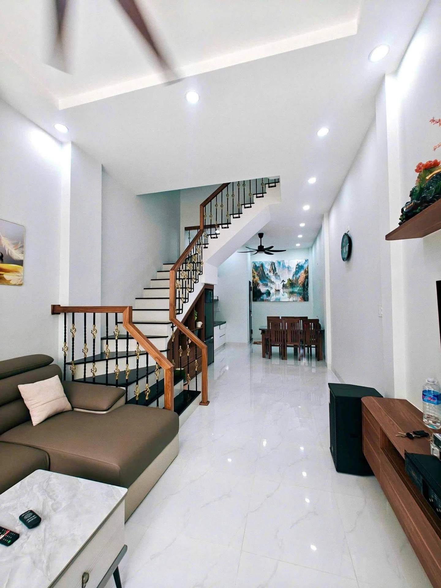 Bán nhà hẻm 3 tầng 40,6m² Quy Nhơn 4 tỷ 950 triệu - Ảnh 1