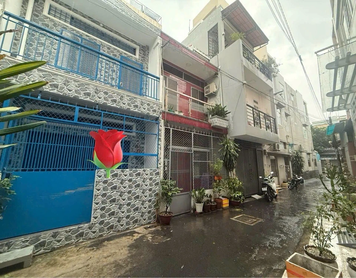Bán nhà 2 tầng hẻm xe hơi Lê Đình Thám, Tân Phú, 33,3m², nhỉnh 4 tỷ - Ảnh 1