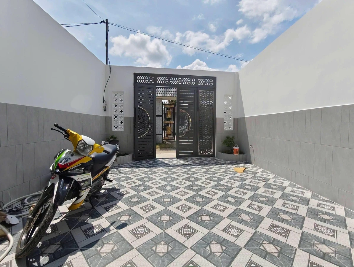 Bán nhà 3PN 100m² gần chợ Long Thượng 1,15 tỷ - Ảnh thu nhỏ 2