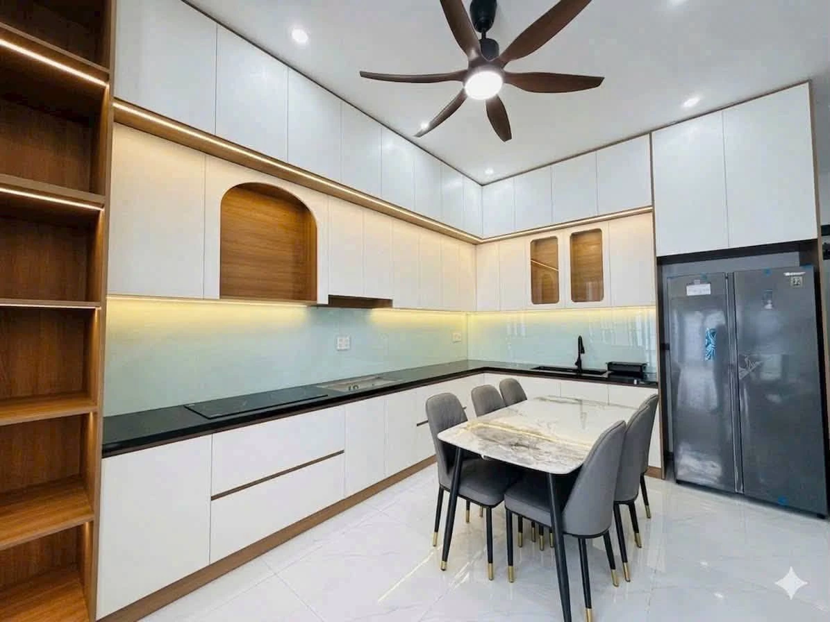 Bán nhà phố mặt tiền 187C Nguyễn Trường Tộ, 105m², 2,96 tỷ - Ảnh thu nhỏ 3