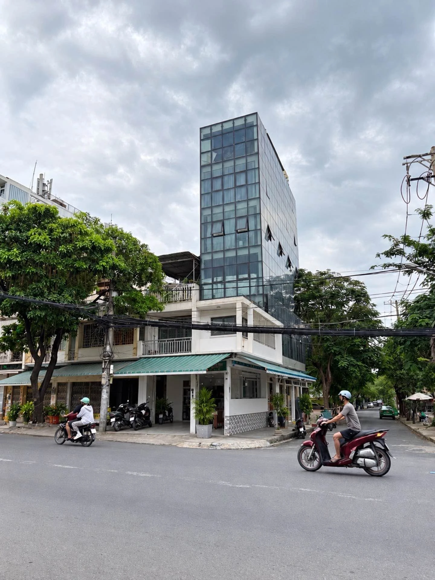 Bán nhà góc 2 mặt tiền Lê Đức Thọ 7 tầng, 84m², 22 tỷ - Ảnh 1