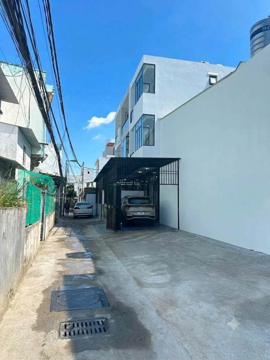 Bán nhà Tân An 100m2 2PN sân oto unbd - Ảnh 1
