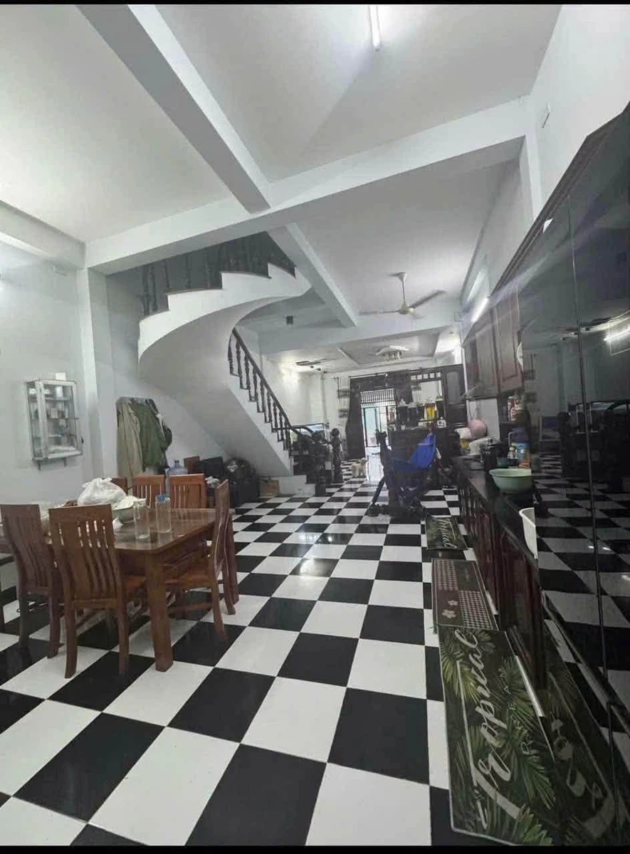 Bán nhà 1 trệt 1 lầu 3 PN, 174m² mặt đường Hoàng Bích Sơn, Phan Thiết - Ảnh thu nhỏ 3