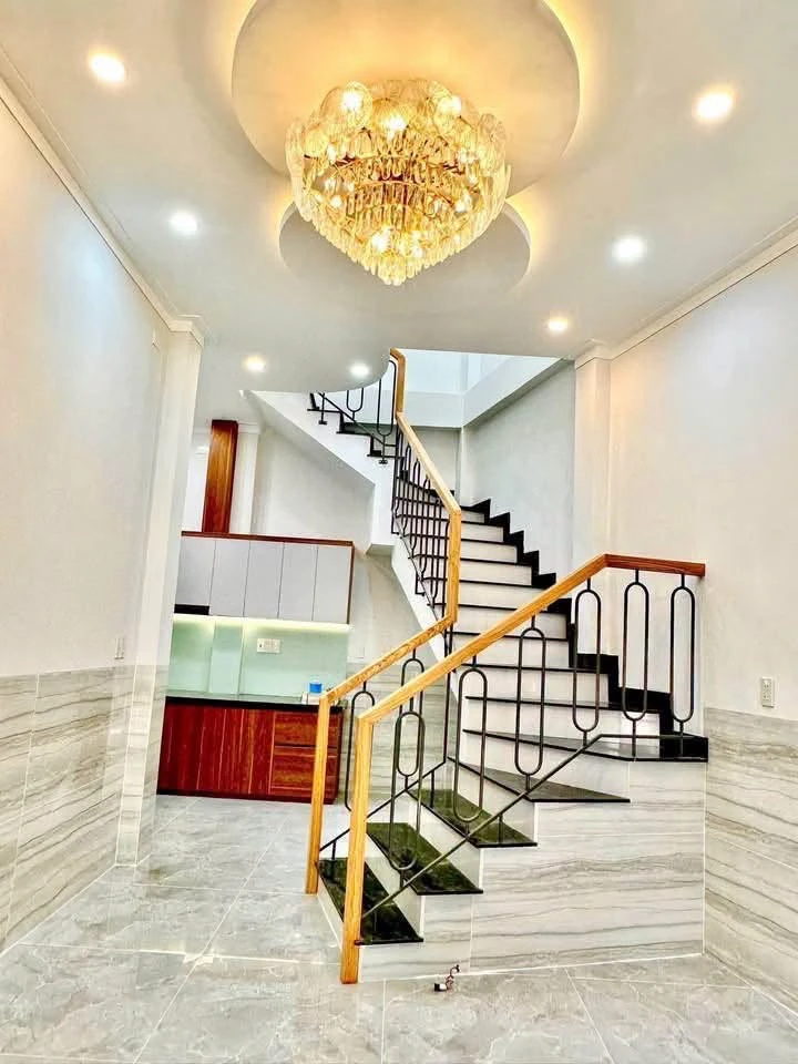 Bán nhà lầu 60m2, 3 phòng ngủ, sổ riêng thổ cư tại phường Trấn Biên, Đồng Nai - Ảnh thu nhỏ 3