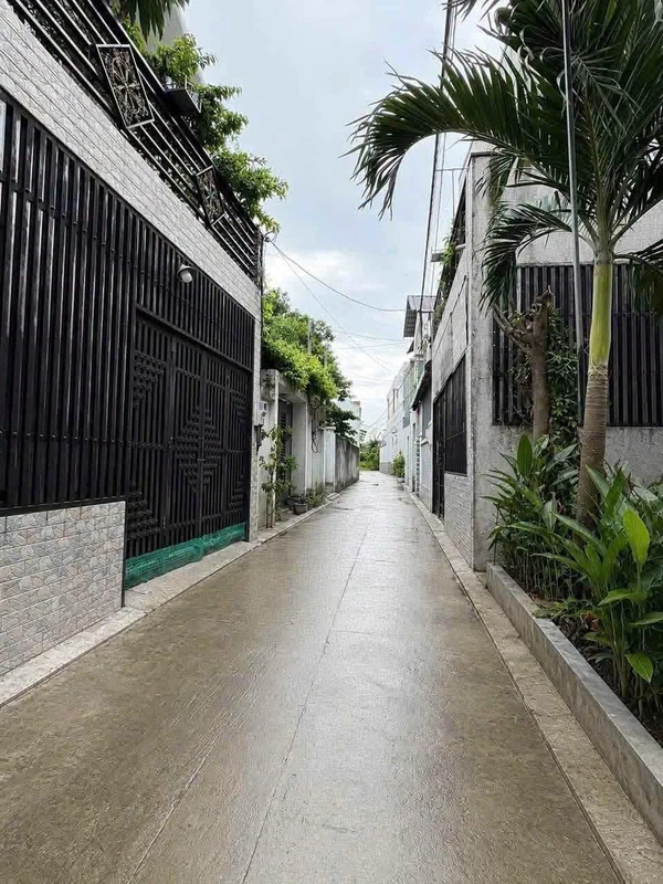 Bán nhà 1 trệt 1 lầu 75m² giá 3 tỷ 90 Trảng Dài Đồng Nai