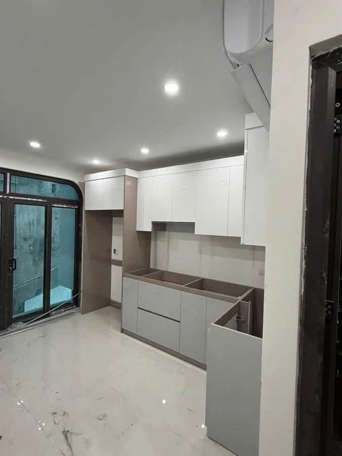 Bán nhà 6 tầng 4 phòng ngủ 30m² Phú Đô 8 tỷ - Ảnh thu nhỏ 3
