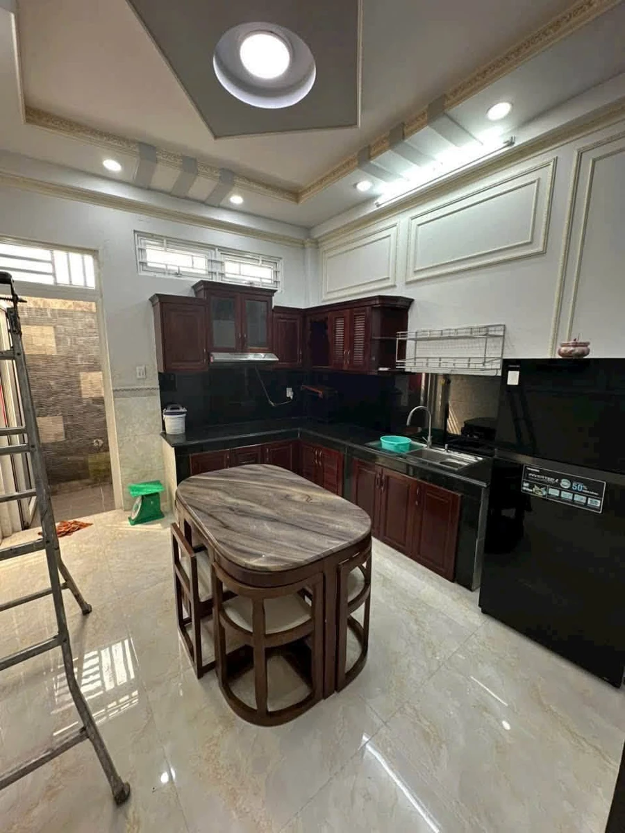 Bán nhà hẻm KDC Bình Phú Quận 6, 50m2, 4PN, giá 6,75 tỷ - Ảnh thu nhỏ 2