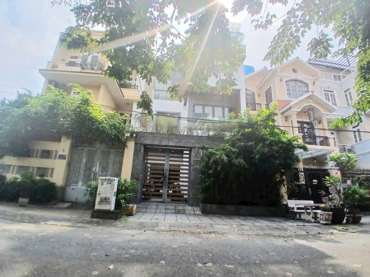 Bán biệt thự 4 tầng 7x18m đường 12m khu Bình Lợi, Bình Thạnh, giá 21,99 tỷ - Ảnh thu nhỏ 2